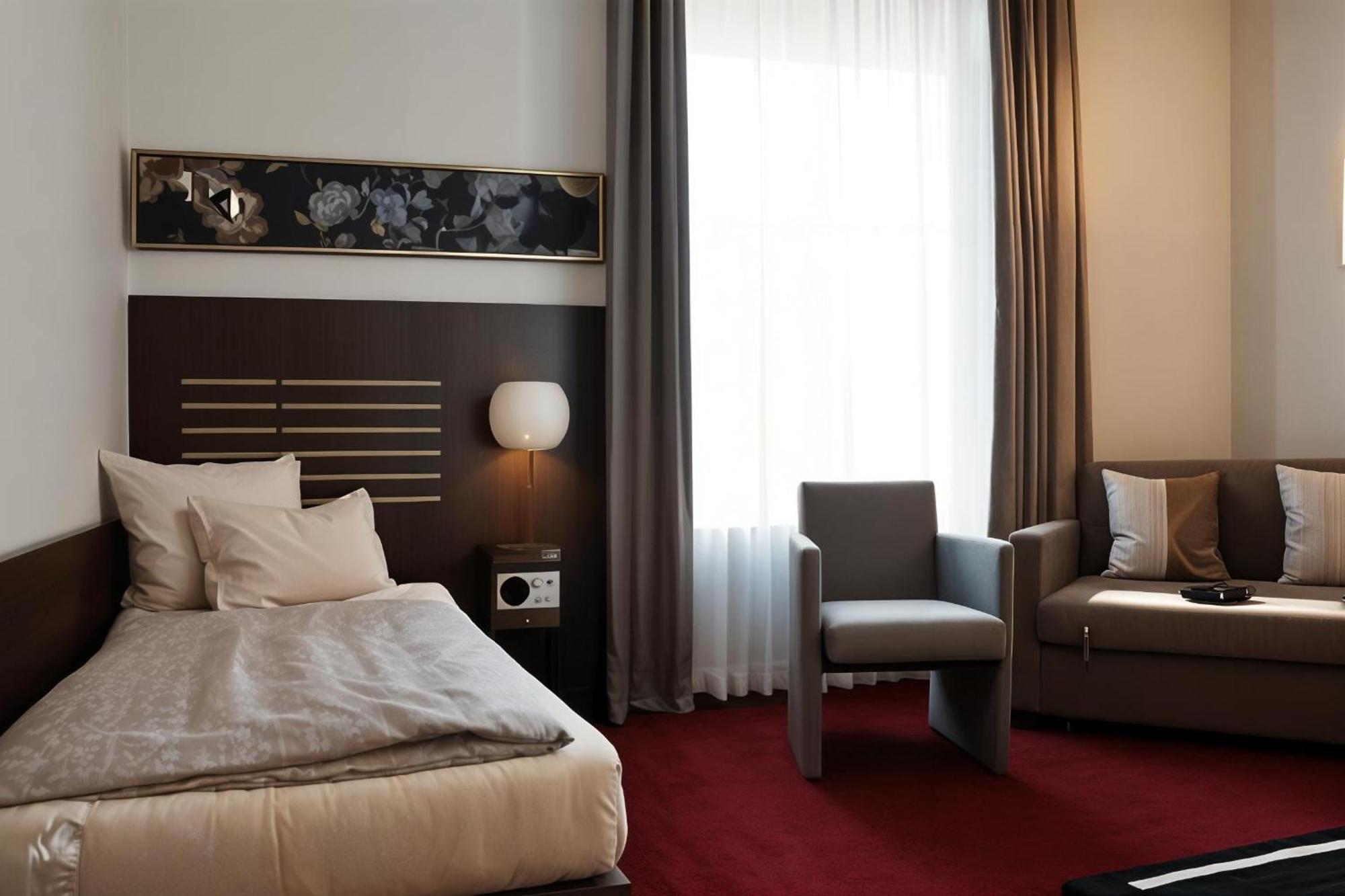 Hotel Bruehlerhoehe Erfurt Eksteriør billede